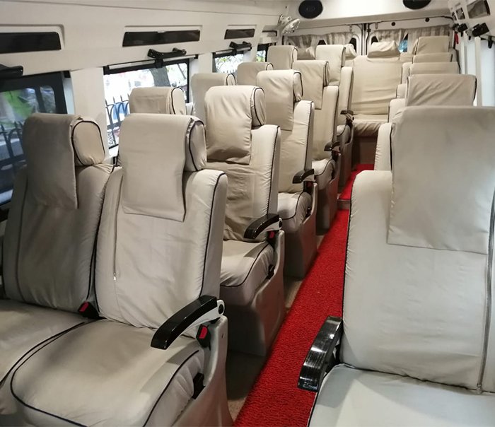 20 Seater Tempo Traveller