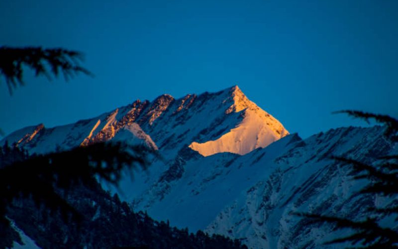 Manali is a high-altitude Himalayan resort town in India’s northern Himachal Pradesh state. It has a reputation as a backpacking center and honeymoon destination.